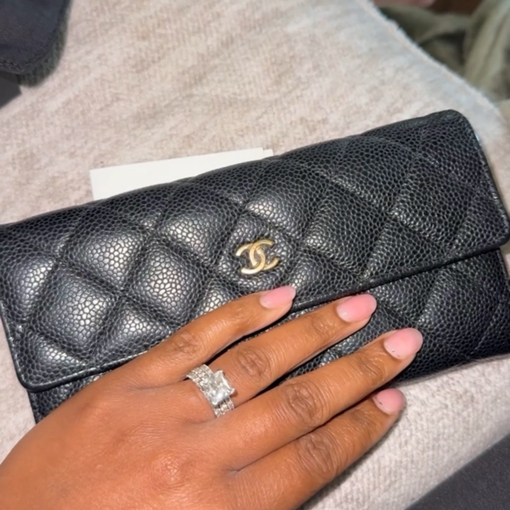Chanel Black Quilted Leather Wallet with Metallic Detail - Picture 8 of 11